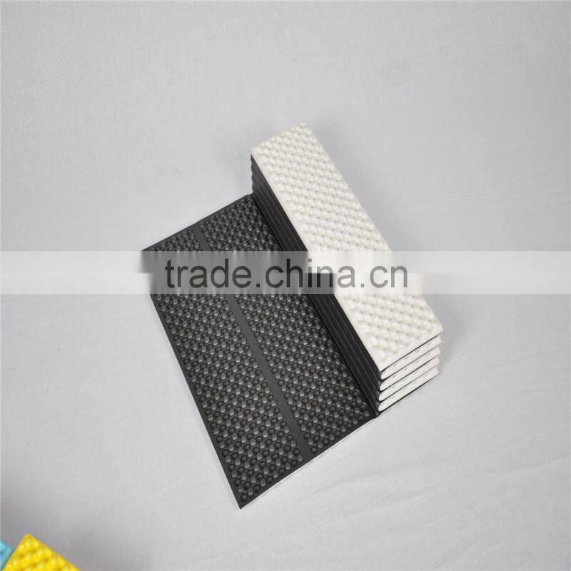 SANHONG OEM competitive XPE FOAM waterproof Folding beach mat
