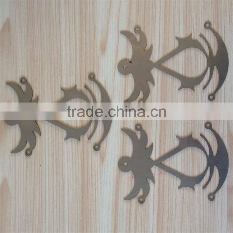 metal decrotive accessories used for Assassin's Creed and Cosplay