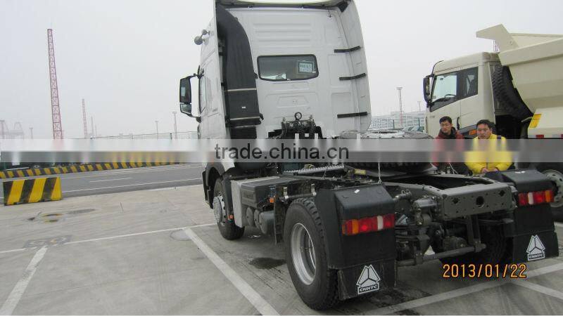 HOWO A7 380HP/280KW EURO3 4X2 TRACTOR FOR SALE