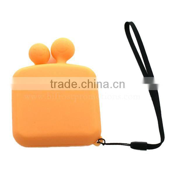 Cute Cheap Keychain Plastic Pill Box