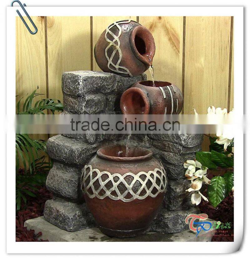 Resin garden outdoor decorative water fountain with pots on brick