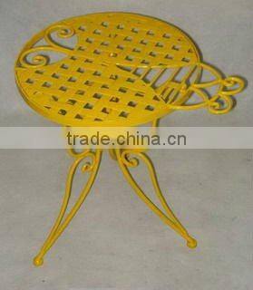 mini garden table for decoration