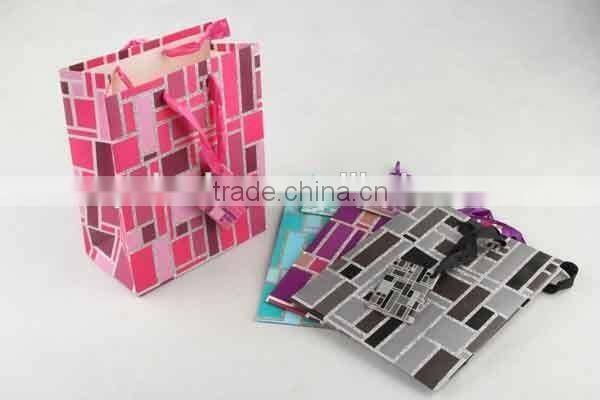 Foldable Gift Bag With Irregular Squares/ Shopping Bag