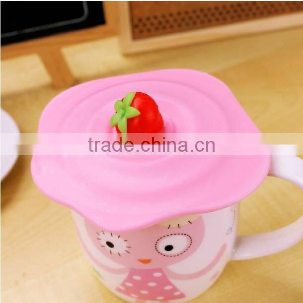 Cute strawberry Silicone Watertight Cup Mug Lid Cover