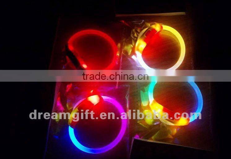 2012 LED light band glow in the darkwristband 5 colors 100 pairs MOQ.