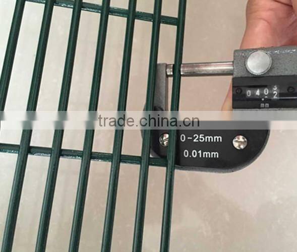 358 Mesh Anti-climb Security Fence