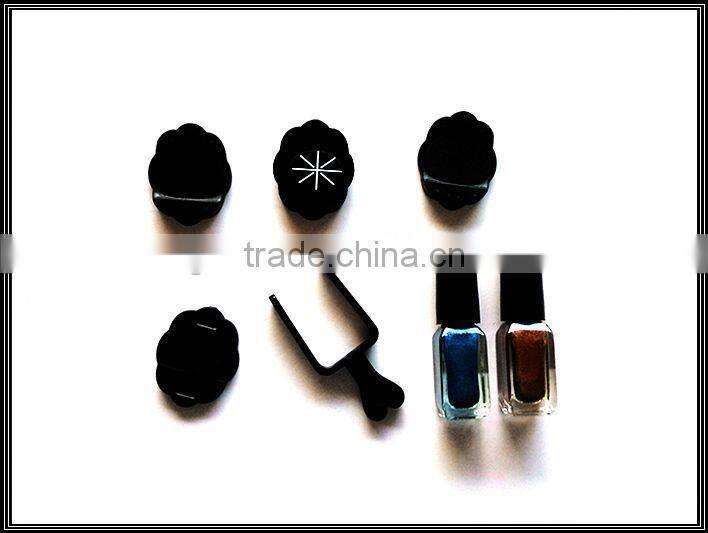 2015 new wholesale factory manufacturer 3D press on nail art set magnet for Nail Industrial