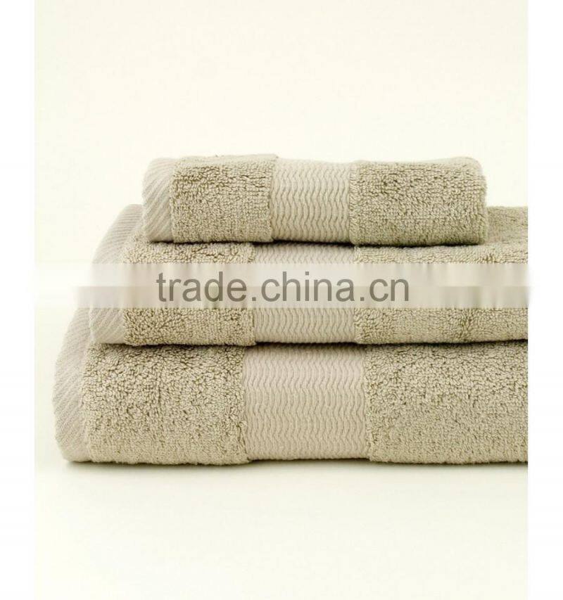 Wholesale hot selling high quality bath hotel bamboo towel gift set