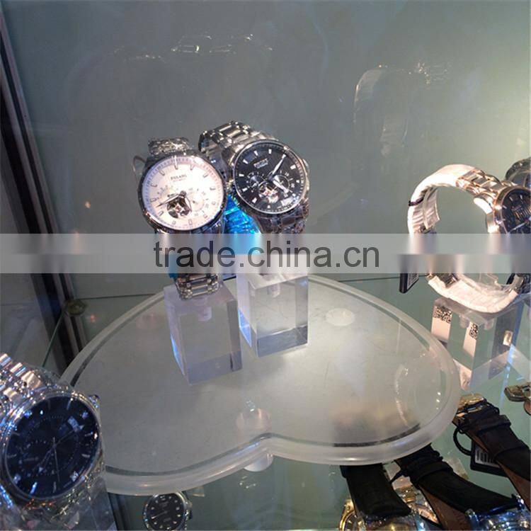 2016 Fashion style watch display showcase, acrylic display block heart shape