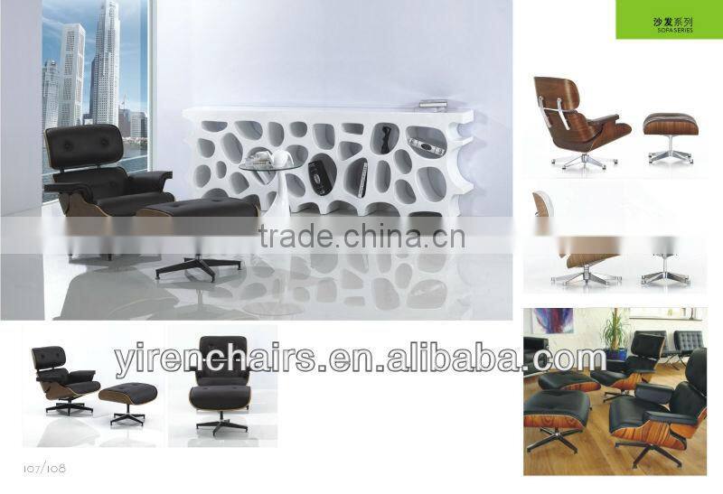 Exceptional Pair Lounge Chairs/Wood Fabric Soft Sofa Chair