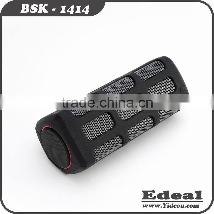 water proof powerfully up pill portable speaker for outdoor use with power bank