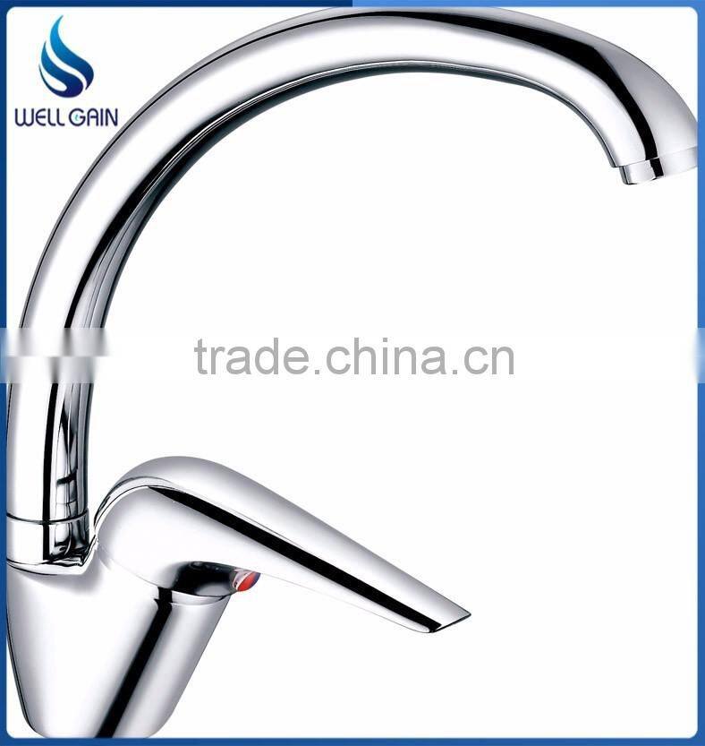 Classic lavatory single zinc handle brass body basin faucet decked chrome plating wash basin mixer