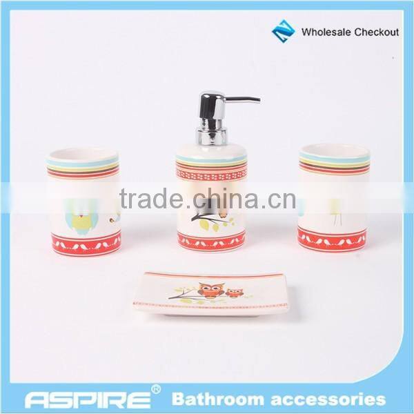 Ceramic bath set
