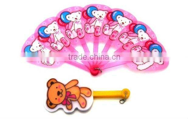 Ivory Handle Fan Suitable for Gift and Promotional Items Made of PP Material
