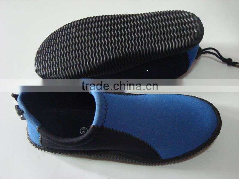 Professional comfortable mens slip-resistant cut-resistant customerize 5mm neoprene dive boots