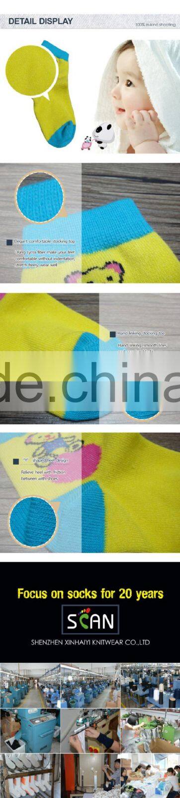 2015 New arrival wholesale velcro baby socks