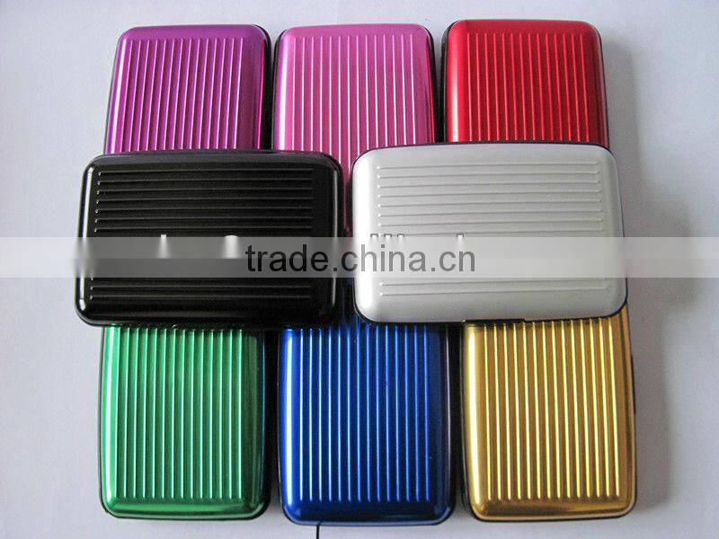 aluminum card holders in pink and blue colors