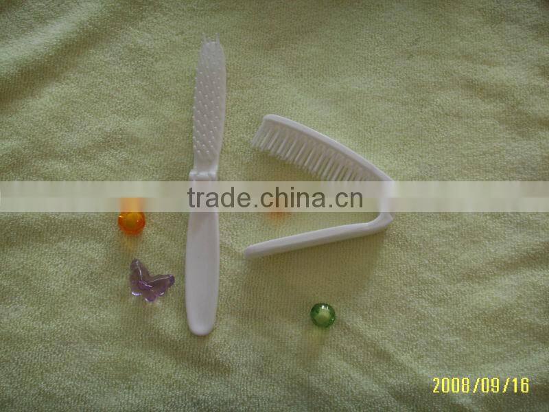 OEM China disposable plastic folding hotel comb
