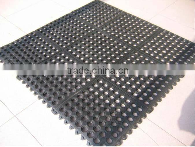 rubber hole mats
