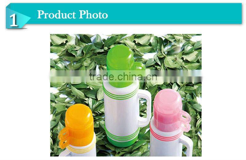Popular insulated plastic outer glass liner flask with two cup,(FSUD)