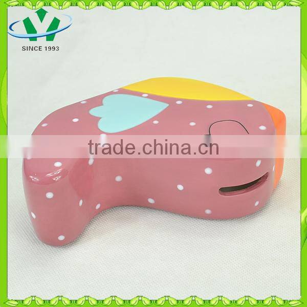 Promotional piggy bank that counts money