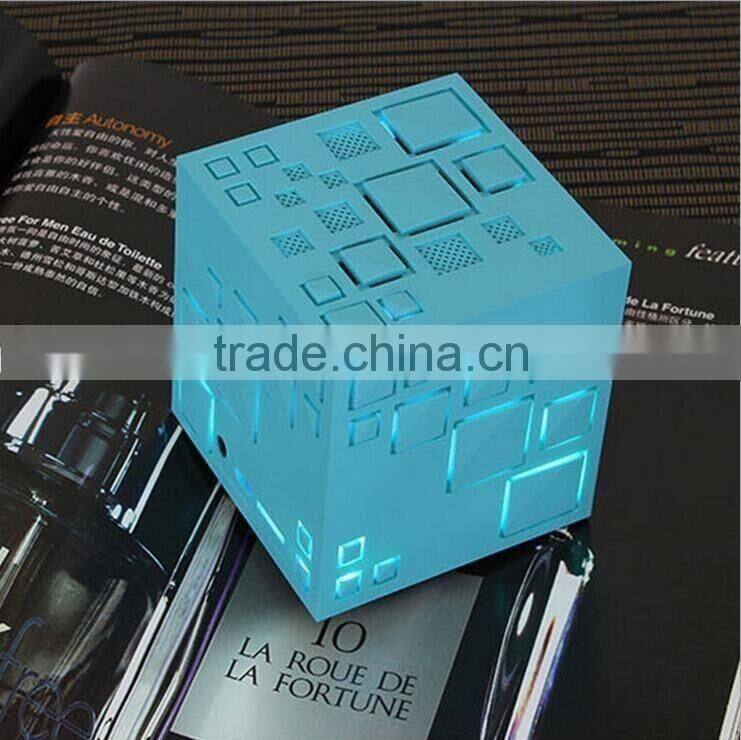 New Arrival Magic Cube Wireless Bluetooth Speaker With LED Flashlight/FM Radio Portable Q Plus Rubik's Cube Bluetooth Speaker