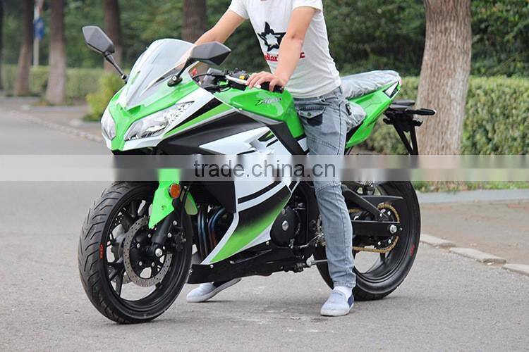 Cool Kawasaki Ninjai Super Sports Motorcycle of 200cc/ 250cc/350cc On Selling