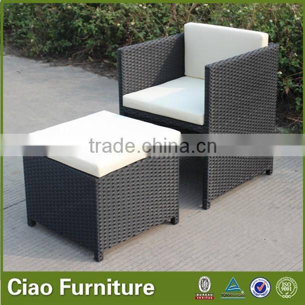 Cube outdoor chair / Rattan chair with hidden ottoman