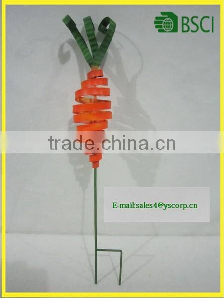 YS2015A229 Spring Carrot Vegetable Wrought Iron Garden Stake