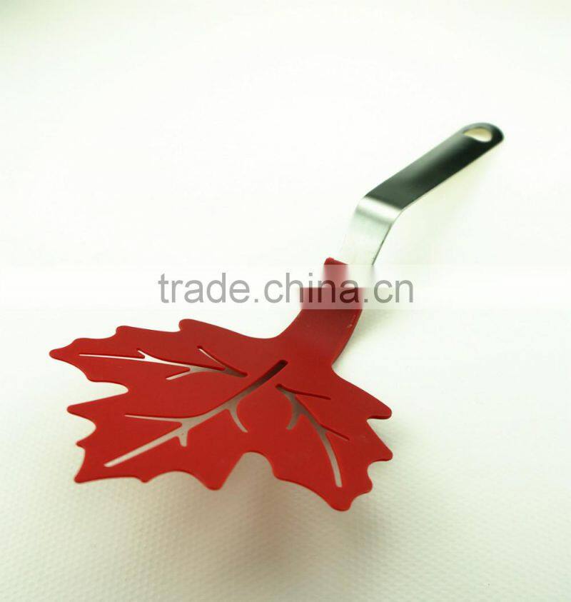 33062 Stainless steel handle maple leaf Kitchen nylon shovel spatula turner, cake, egg turner spatula shovel