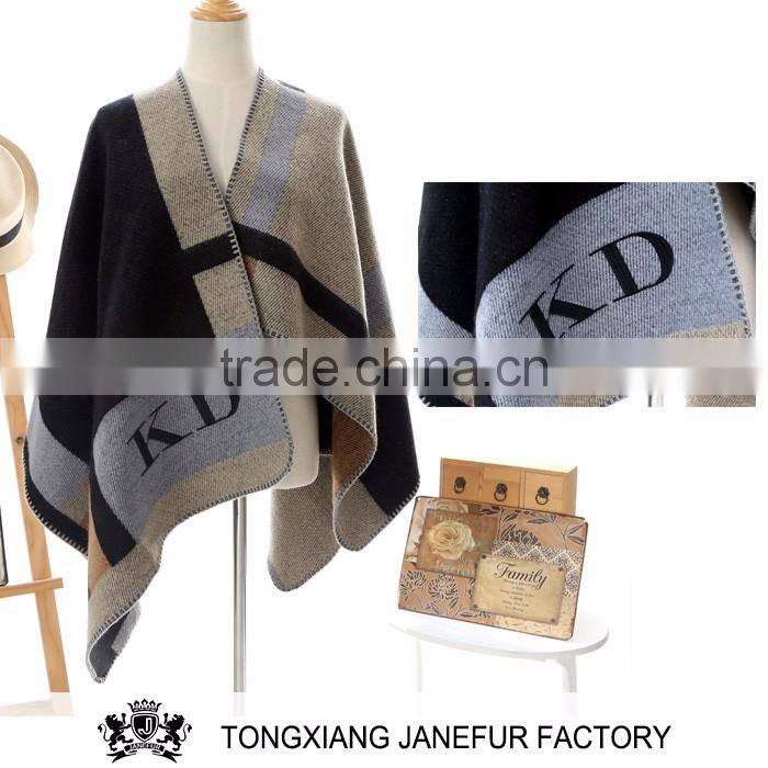Wholesale street fashion scarf print wool poncho cashmere shawl