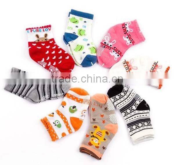 100%cotton cartoon anti-slip children socks