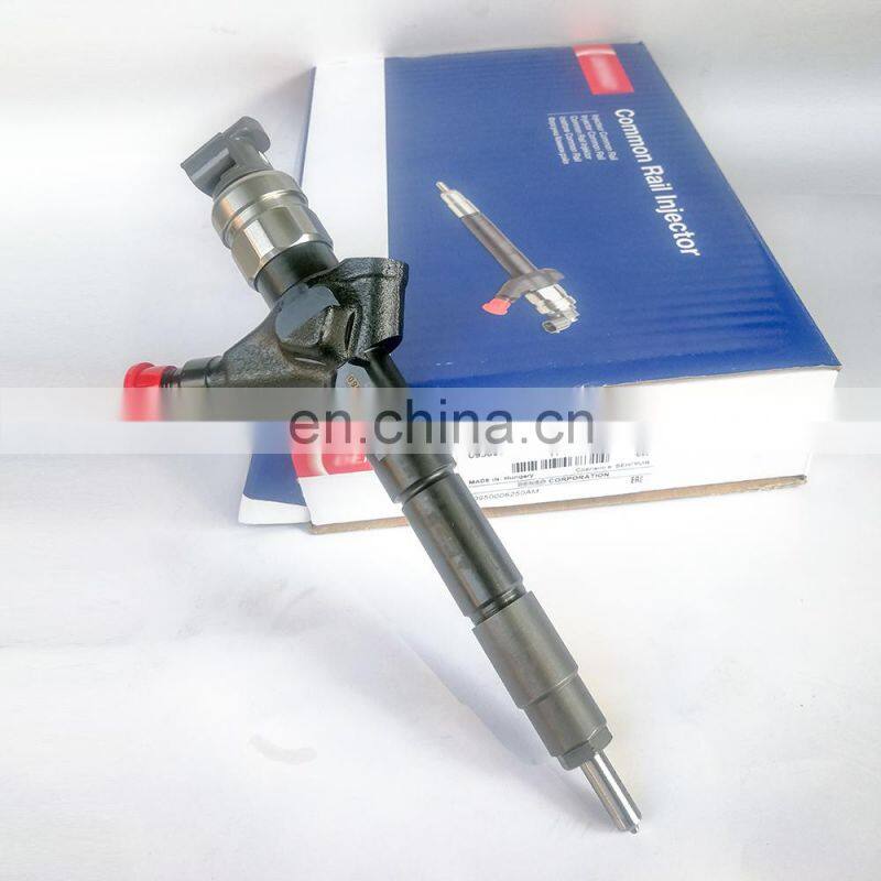 Genuine injector 095000-6254 16600-EB70D for common rail diesel 16600-EC00E 095000-625# 095000-6253