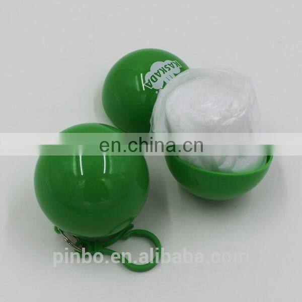 Plastic Emergency Rain Disposable Raincoat with Golf Ball and Keychain