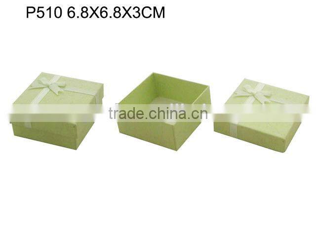 Custom Fancy Art Paper Gift Packaging Box with Bowknot Manufactures P511