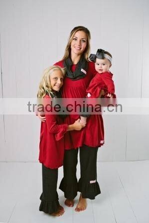 Mix color and buttons mother and daughter dress clothing sets with Printed fabric