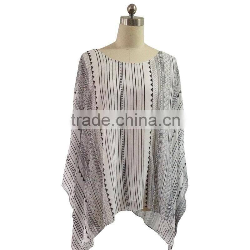 Lady's bat sleeve blouse