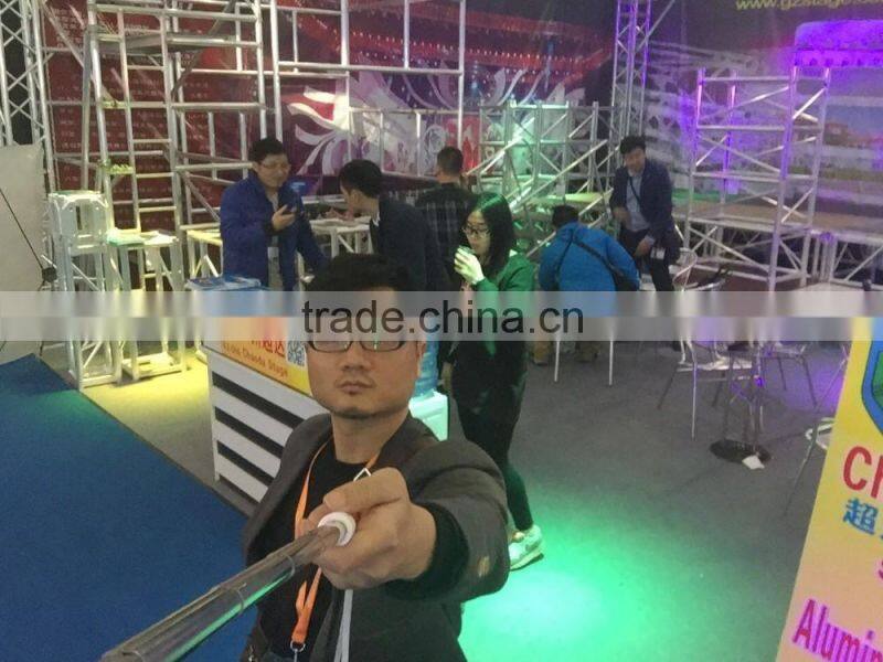 Aluminum portable choral stage