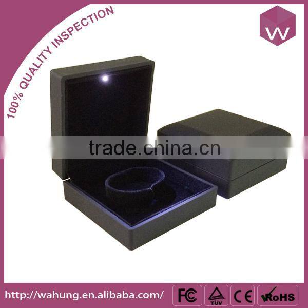 Square Purple Bangle Bracelet Packaging Box With Led Light