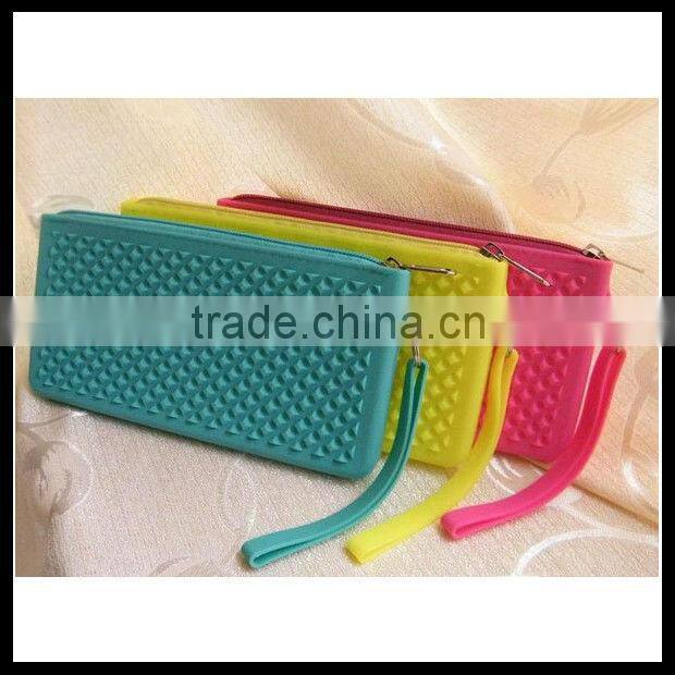Eco-friendly new pruduct silicone cosmetic bag
