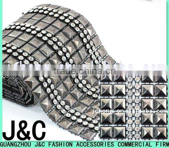 Square Plastic Mesh Trimming