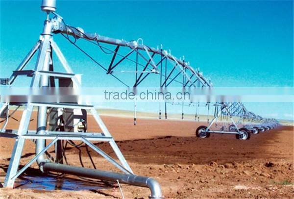 China manufacture Water-saving Center Pivot irrigation System for sale