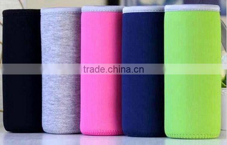 Set of round clear water glass drinking bottle