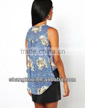 2013 high fashion design women summer loose blouse&tops animanl printed blouse deep v collar top shzk 78