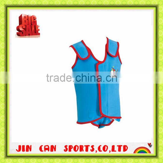 Classic style close-fitting neoprene short diving suit