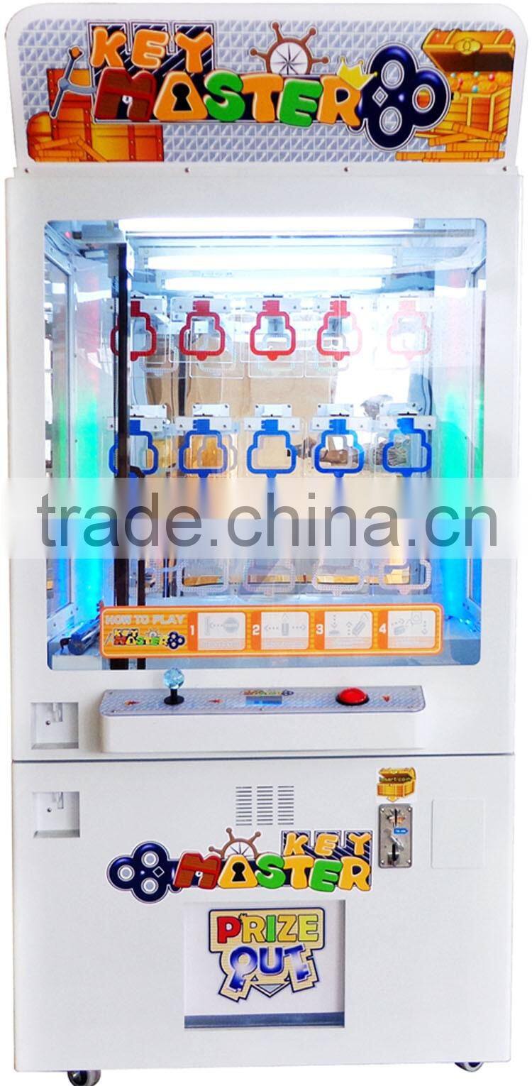 Hot Sale coin operated prize claw crane machine key master game machine