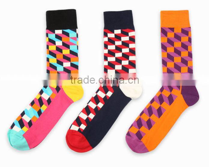 Customized Your Own Brand Design Jacquard OEM Logo 75% Polyester 24% Cotton 1% Spandex Young Men Sport Tube Socks