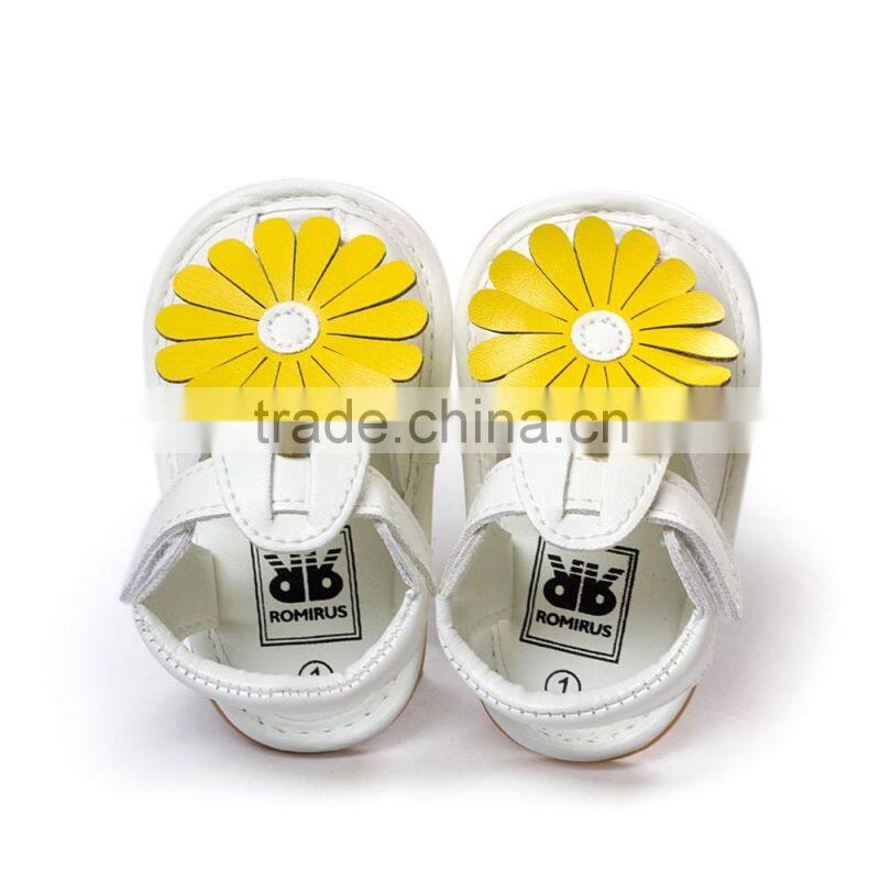 sum flower cute baby shoes, soft feel high quality PU leather baby sandals