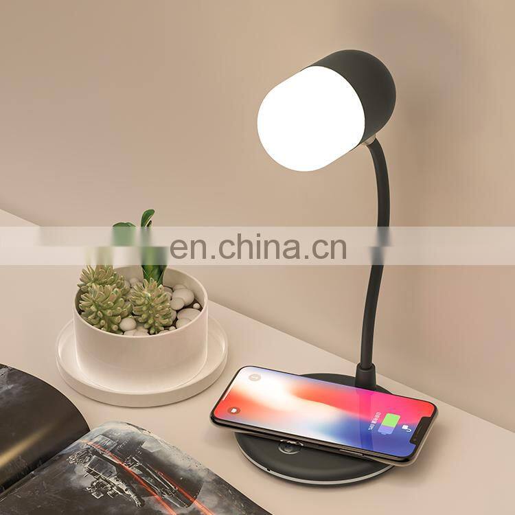 2020 amazon LED touch wirless phone charging bedside lamp music bluetooth speaker bedeside lamp living room decoration