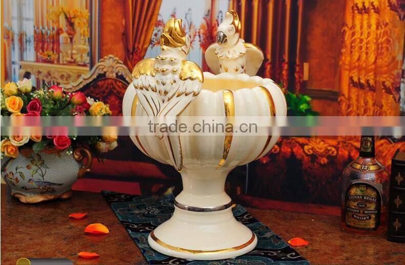 H50cm European porcelain islamic ceramic vase with parrot
